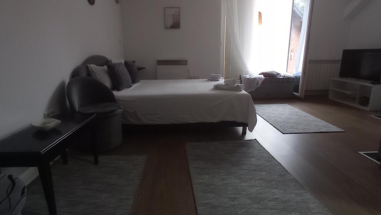 Sleep And Drive 2 Apartment Sarajevo Exterior photo